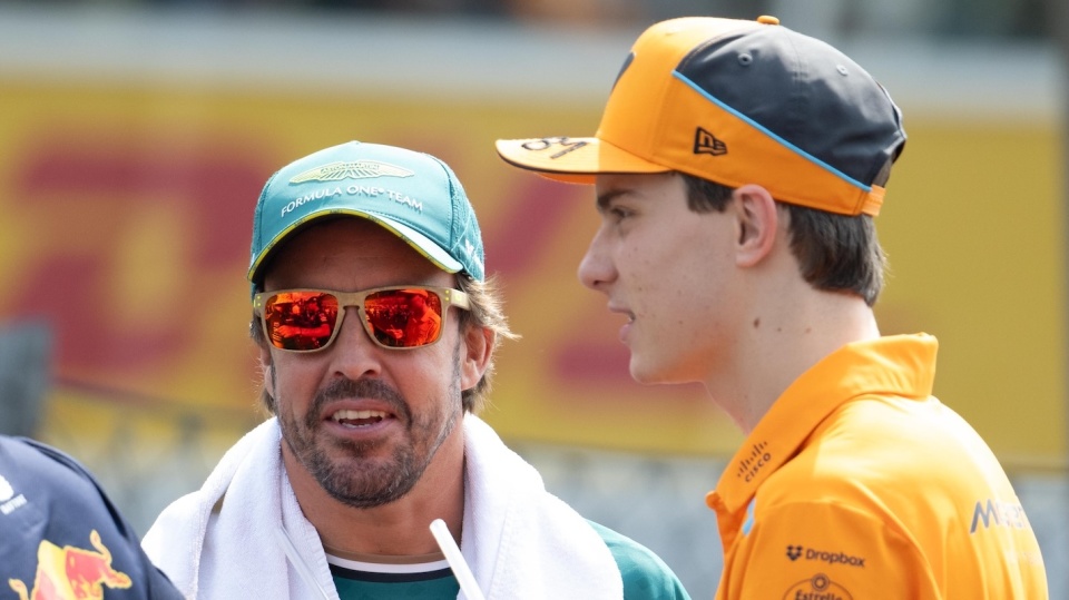 皮亚斯特里, 随着在本赛, 在某种程度 皮亚斯特里, 随着在本赛, 在某种程度