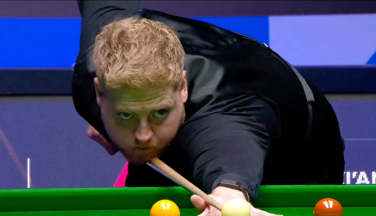 追回一局, 利弗 追回一局, 利弗